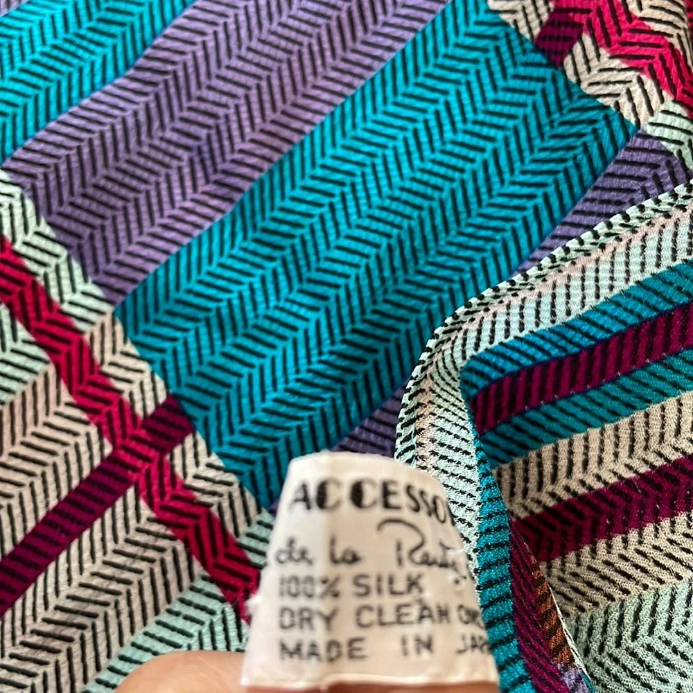Oscar de la Renta 100% silk